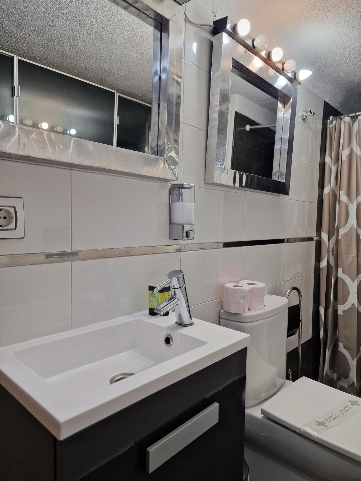 Menendez Pelayo, Loft Junto Al Retiro Apartment มาดริด ภายนอก รูปภาพ